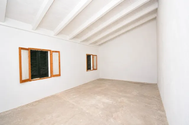 Casa de pueblo con patio en Muro — 26