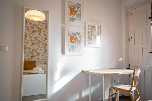 Realejo. Bonito piso amueblado con 2 dormitorios, salón-cocina y baño. Aire acondicionado. — 14