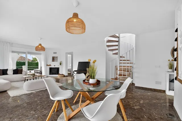 Chalet 4 habitaciones 273m² en venta - Marbella — 18