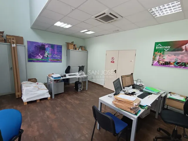 VENTA DE LOCAL COMERCIAL EN ALICANTE, JUNTO A CENTRO COMERCIAL GRAN VIA — 23