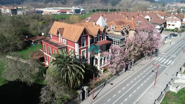 Se vende casa con terreno en Ampuero - foto 2