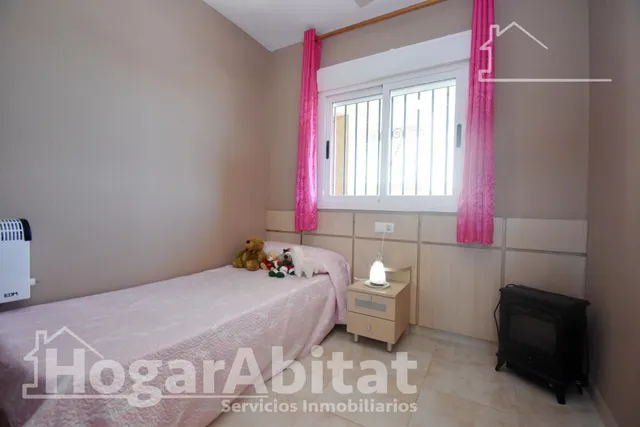 ¡Vistas al mar! Amplio, esquinero y alto en residencial con piscina, garaje y terraza — 27