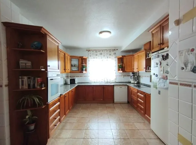 Chalet exclusivo con vistas a la Laguna de la Sal en Torrevieja — 10