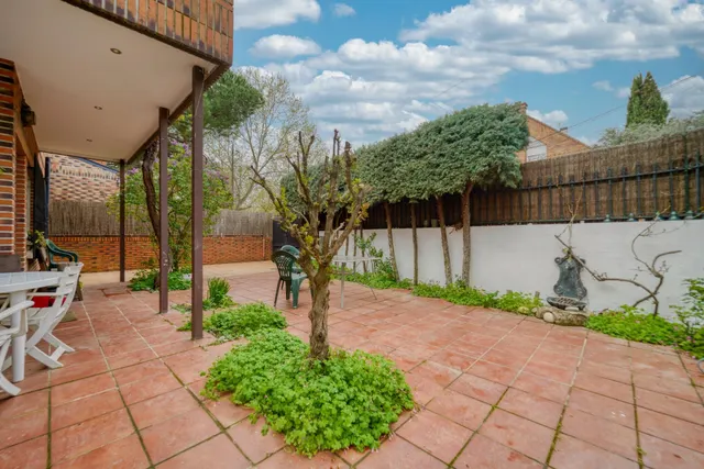 Pareado 6 habitaciones 331m² en venta - El Plantío — 47