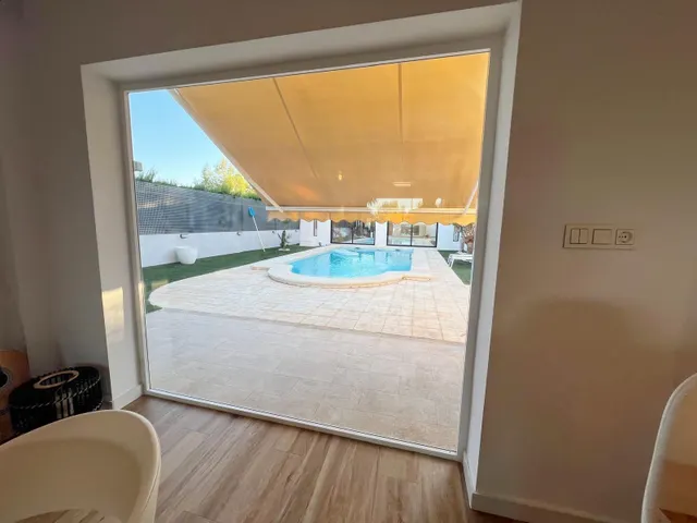 Moderno Pareado en Alenda Golf con Piscina y Sostenibilidad — 9