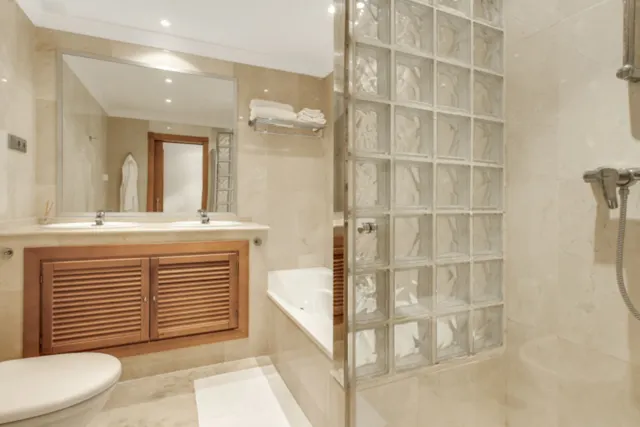 Apartamento 2 habitaciones 105m² en venta - Marbella — 30