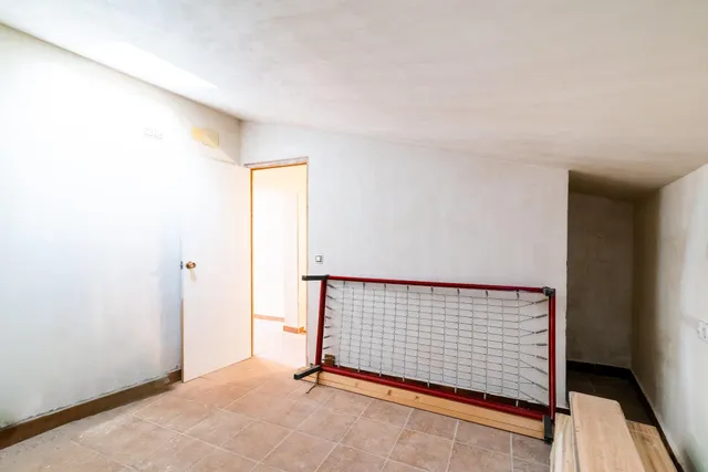 Casa reformada en Colomera lista para terminar a tu gusto — 26