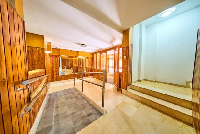 Piso Alminares del Genil, pisazo de 195 m2 con piscina, saun - foto 5
