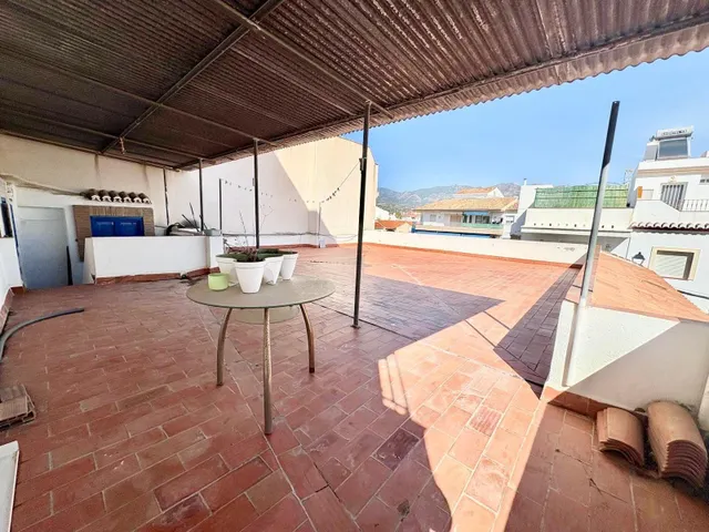 CASA TOTALMENTE REFORMADA EN EL CENTRO DE SALOBREÑA — 21