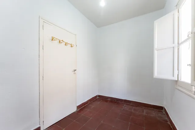 Piso 4 habitaciones Ciudad Jardín — 17