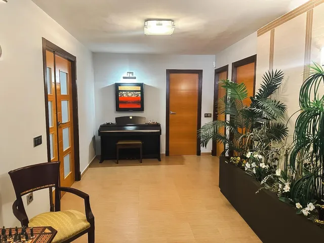 Gran Chalet  en Ocaña, Toledo. — 32