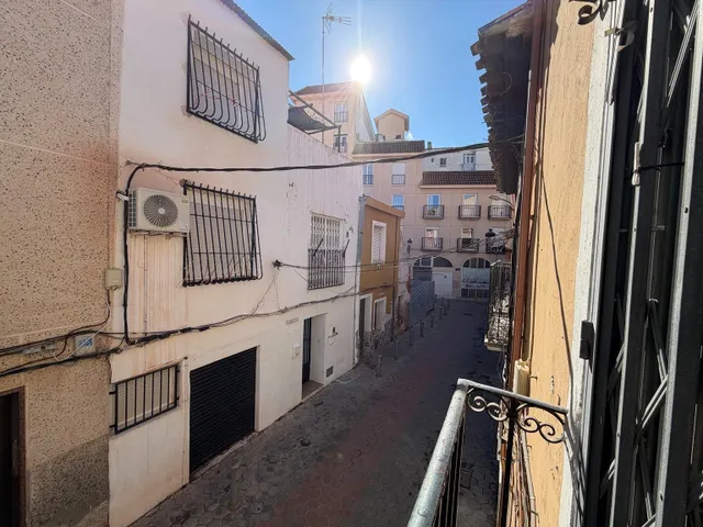 Casa con patio en alquiler junto a Plaza Mayor, Elda — 20