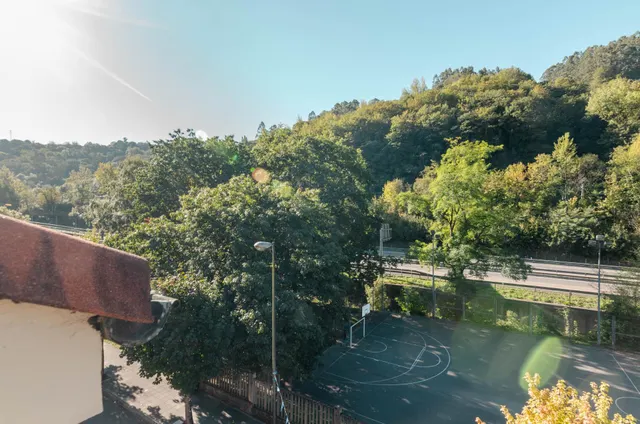 PRECIOSO PISO EN OLLONIEGO A TAN SÓLO 10 MINUTOS DE OVIEDO — 28