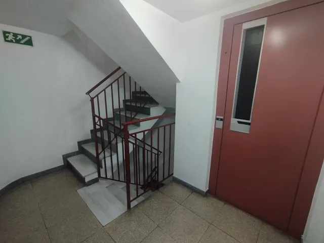 PLAZA DE GARAJE CENTRO — 8