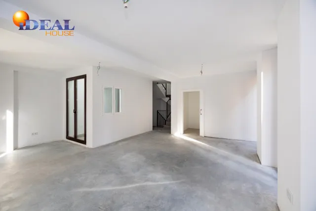 VENTA-ALQUILER DE EDIFICIO SINGULAR EN ESQUINA SAN MATIAS-NAVAS — 17