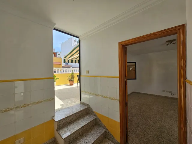 Chalet adosado en venta en Calle Misericordia — 28