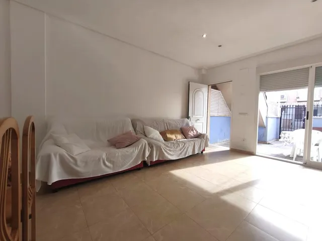 Espectacular vivienda con terraza privada de 90 m2 a 150 metros de la Playa del Tamarit | Espacio, comodidad y calidad de vida en Santa Pola — 13