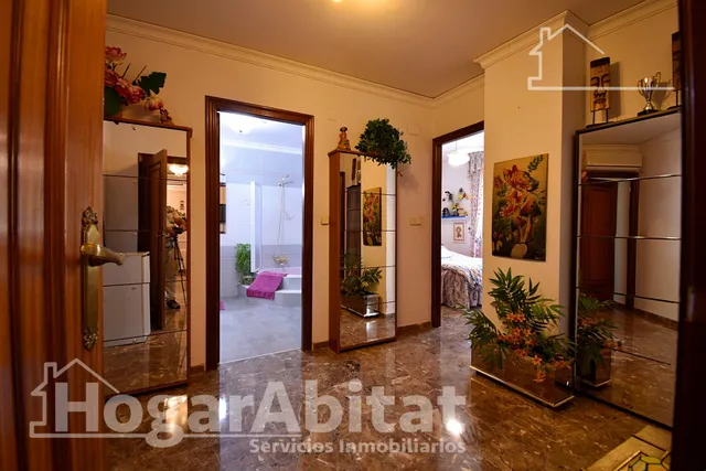 PRECIOSA CASA CON TERRAZA Y GARAJE EN ENTORNO NATURAL — 43