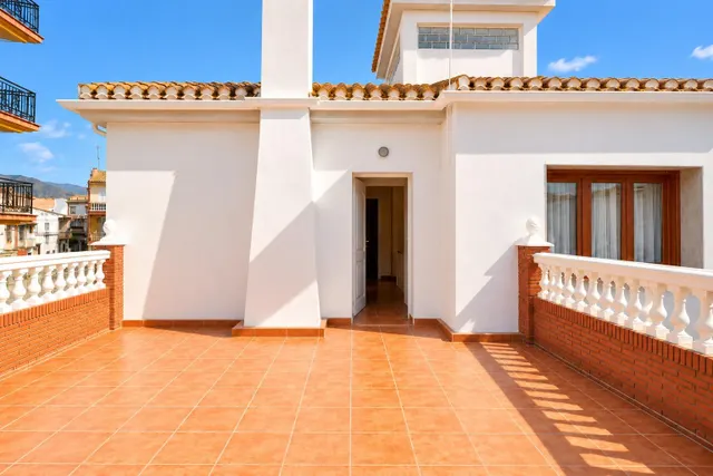 Inmejorable casa en Padul — 22