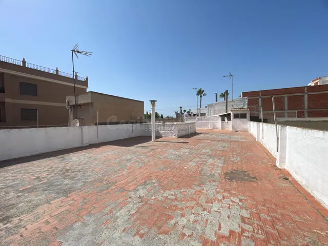 Gran vivienda con garaje, patio y solárium privado en Rojales — 50