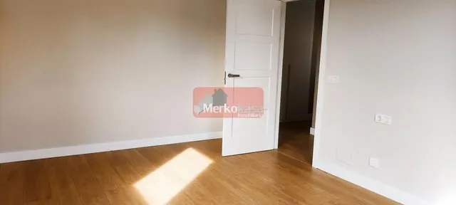 SE VENDEN CHALETS INDEPENDIENTES DE OBRA NUEVA  Y CON FINCA CERRADA DE 650M2 CERCANO A LUGO — 44