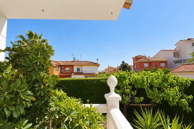 Chalet independiente con piscina en Híjar, Las Gabias — 41