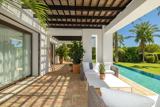 Chalet 4 habitaciones 615m² en venta - Costa Del Sol — 12