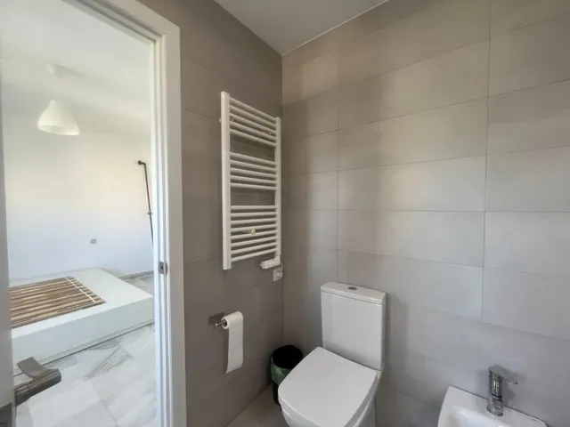 ESPECTACULAR PISO DE 5 DORMITORIOS EN LA MEJOR ZONA DEL PUERTO DE SANTA MARIA — 49