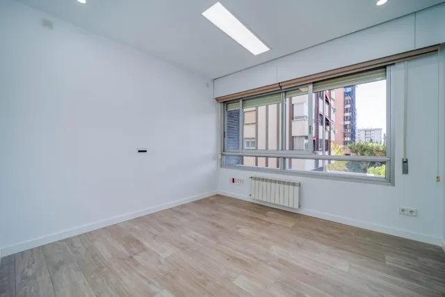 Piso 3 habitaciones 127m² en alquiler - Tetuán — 13