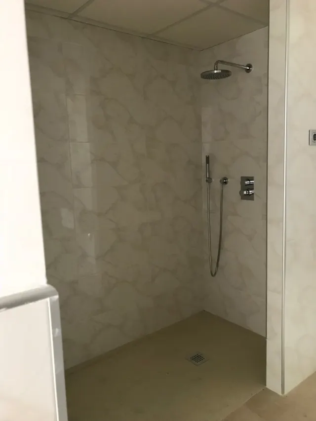 DÚPLEX DE 113 M2, NUEVO, 2 HAB., SALÓN, COCINA, 3 BAÑOS. CALIDADES LUJO — 17