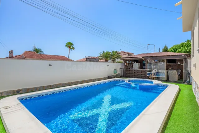 Chalet 5 habitaciones 252m² en venta - Costa blanca sur — 5