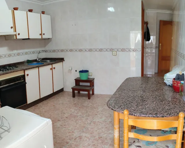Gran oportunidad en macael, casa céntrica con 4 dormitorios y terrazas. — 14