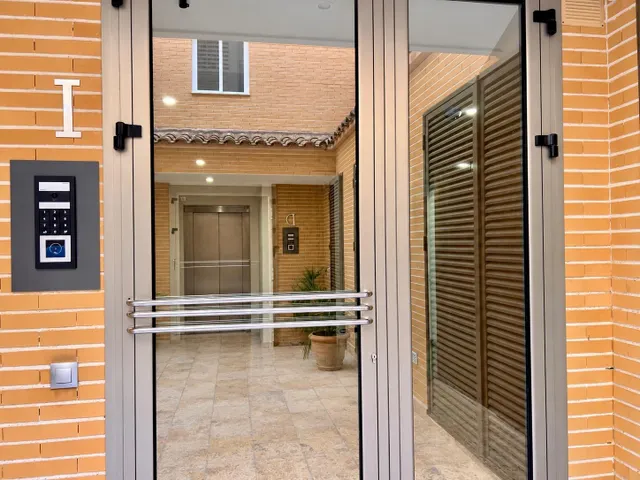 Ático dúplex en Picanya con terraza de 20,76 m2, 2 plazas de garaje y trastero — 7