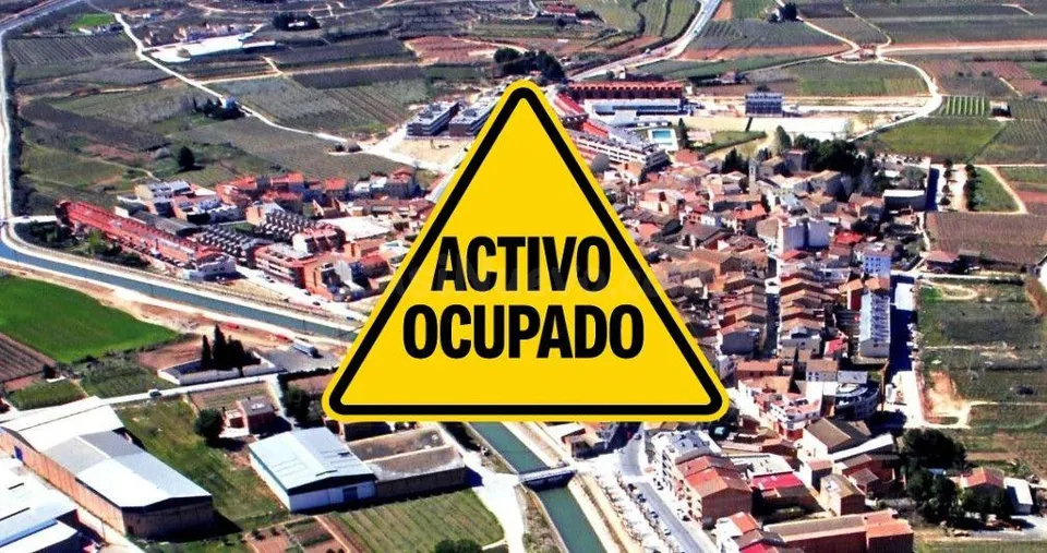 CASA EN ALBATARREC