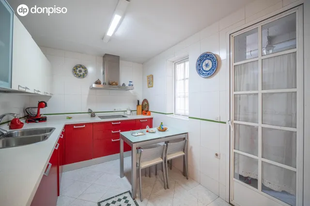 Impresionante piso en el centro de Granada. — 23