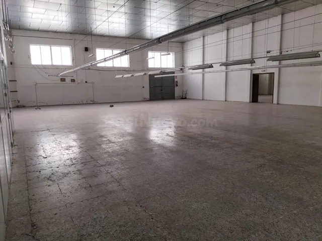 NAVE INDUSTRIAL EN ALBATERA