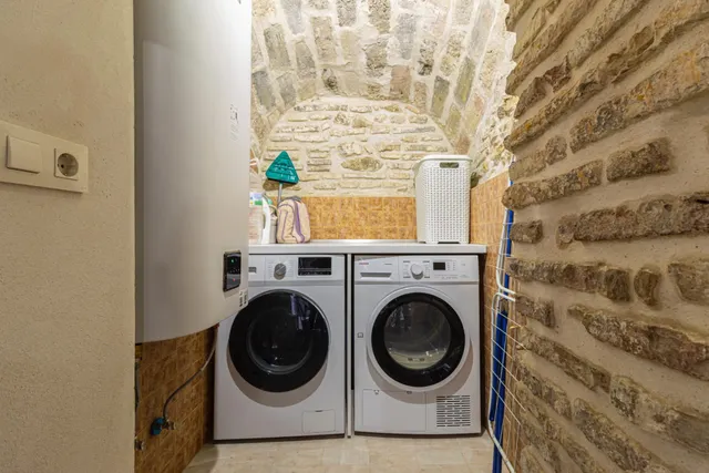 ENCANTADORA CASA EN PLENO CENTRO DE CHICLANA DE LA FRONTERA — 6