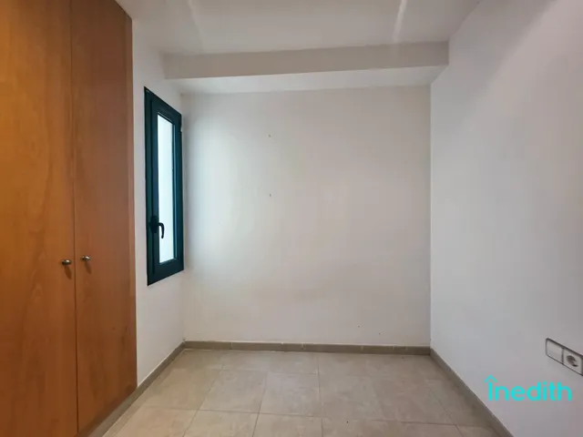 Bonito piso con patio en bonita calle centro Sitges — 35