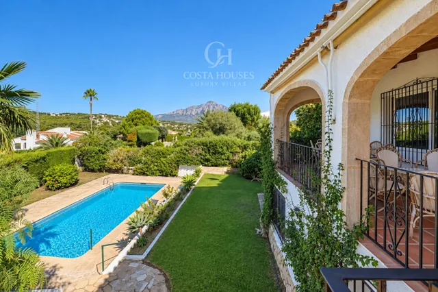 VILLA PRADO · CALMA MEDITERRANEA Y VISTAS AL MONTGO EN JAVEA — 39