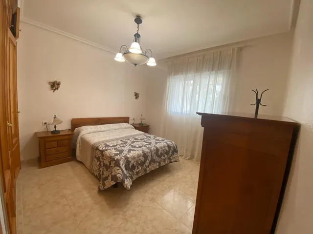 PISAZO DE 4 DORMITORIOS EN EL ALGAR — 8