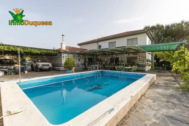 Chalet + Finca rústica en Alfacar con mas de 7.000 m2