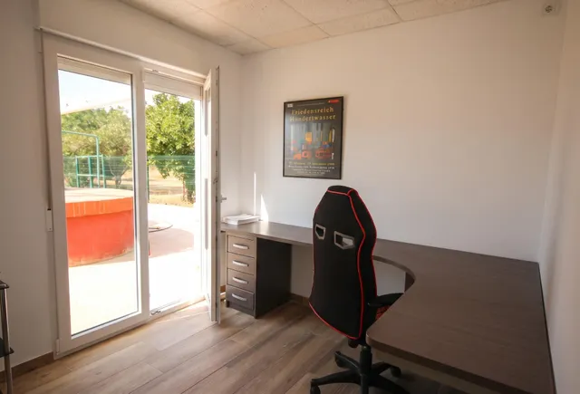 Excepcional Finca Rústica Recién Reformada con Piscina y 5.200 m2 de Parcela en El Pintado, Gibraleón — 40