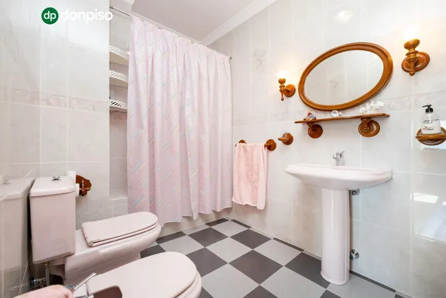 Casa de 6 dormitorios con piscina privada, terrazas y espectaculares vistas en Órgiva – Granada — 43