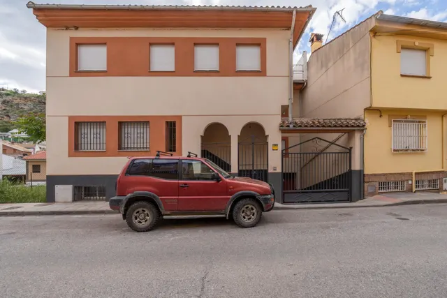 Gran Casa en Alfacar con Vistas a la Montaña!! — 6