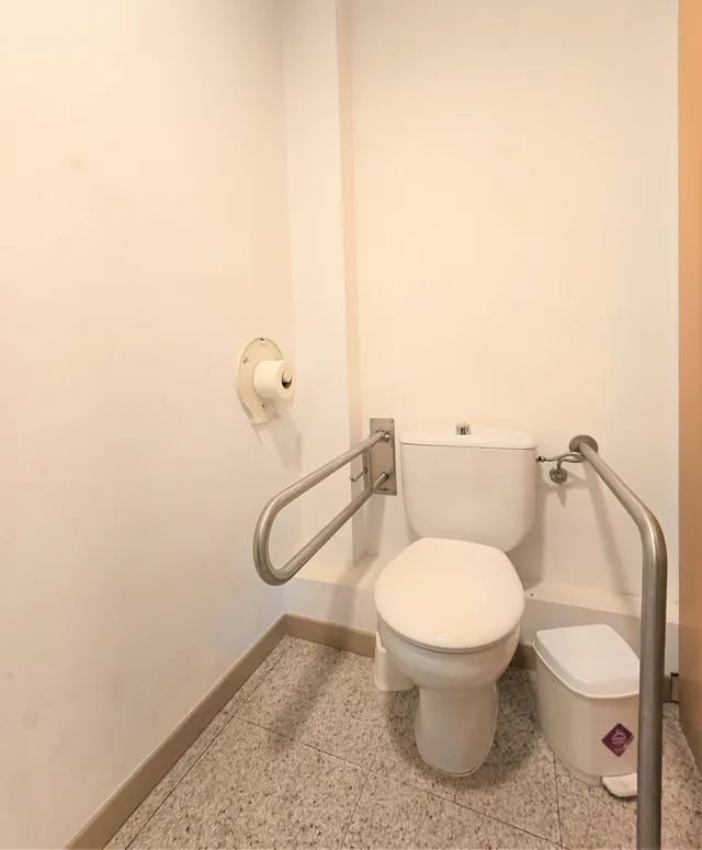 BAR / CAFETERÍA  EN ALQUILER EN ZONA CENTRO DE REUS — 7
