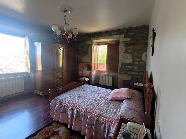 Casa de piedra gallega en venta en Begonte: espacio, encanto y tranquilidad — 34