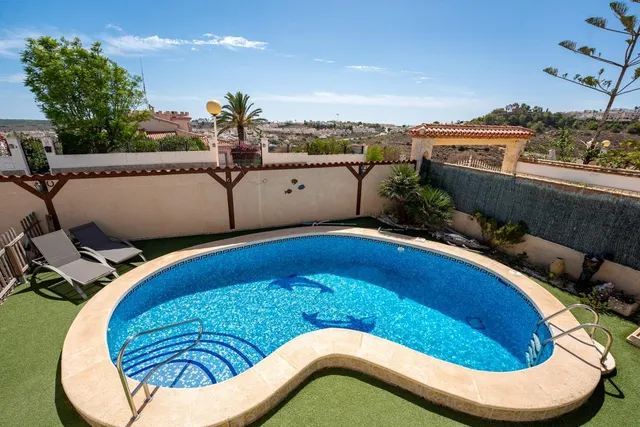 Villa unifamiliar de 5 dormitorios en Ciudad Quesada — 11
