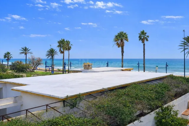 SE VENDE PISO EN CHICLANA DE LA FRONTERA , ZONA CAMPANARIO