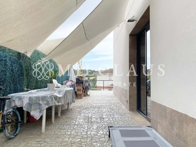 Casa o chalet independiente en venta en Calle d'Enric Morera — 28