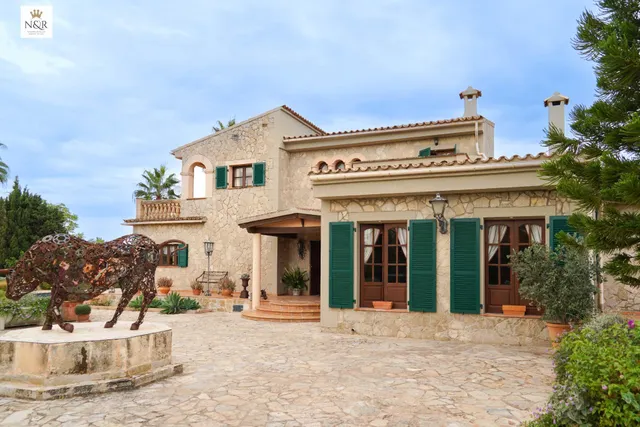 Finca rústica con espectacular casa con piscina y jardín mediterráneo en Consell, mallorca. — 26